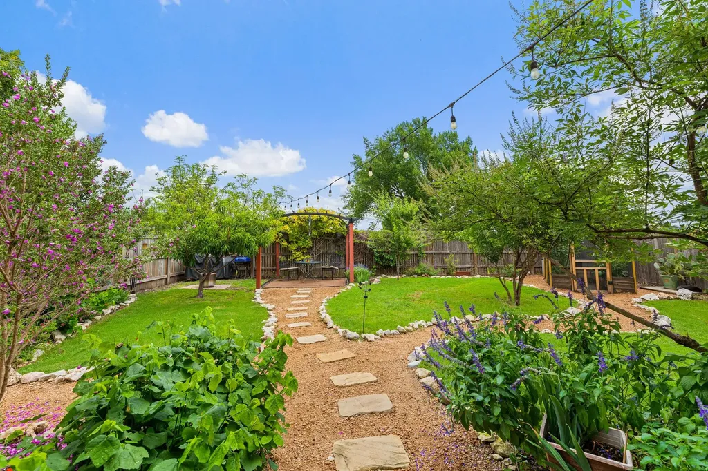 4516 Tiddle Lane Pflugerville TX 78660