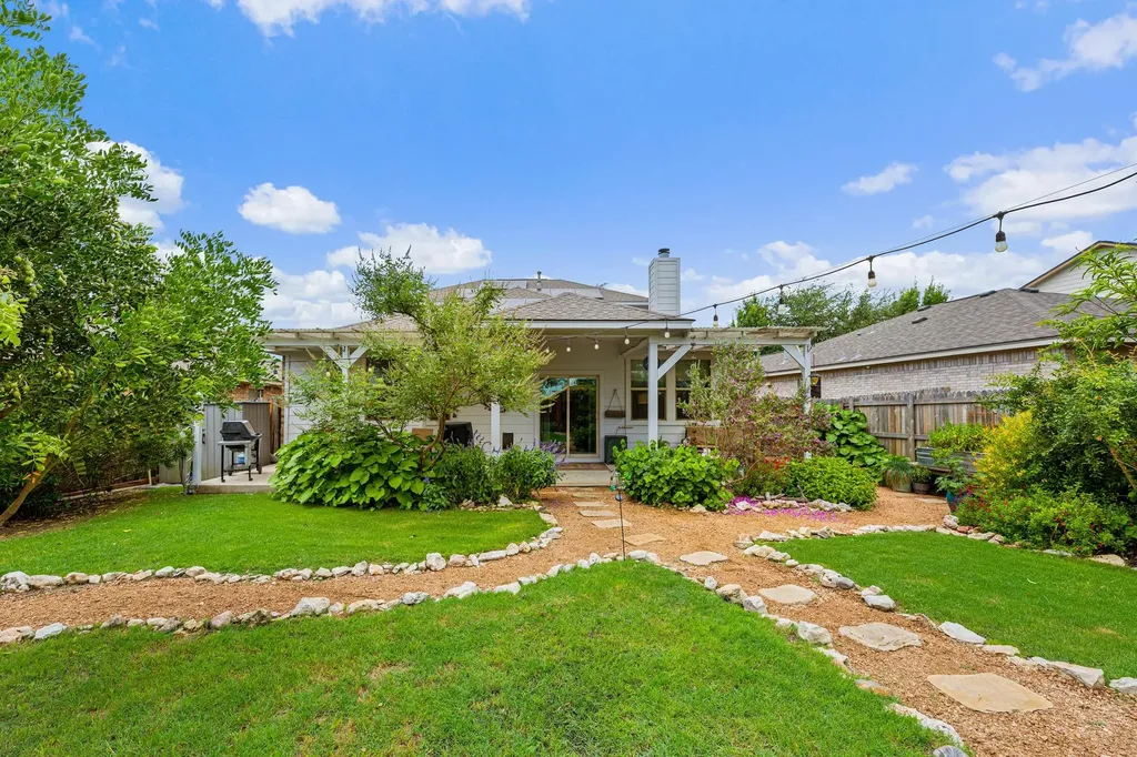 4516 Tiddle Lane Pflugerville TX 78660