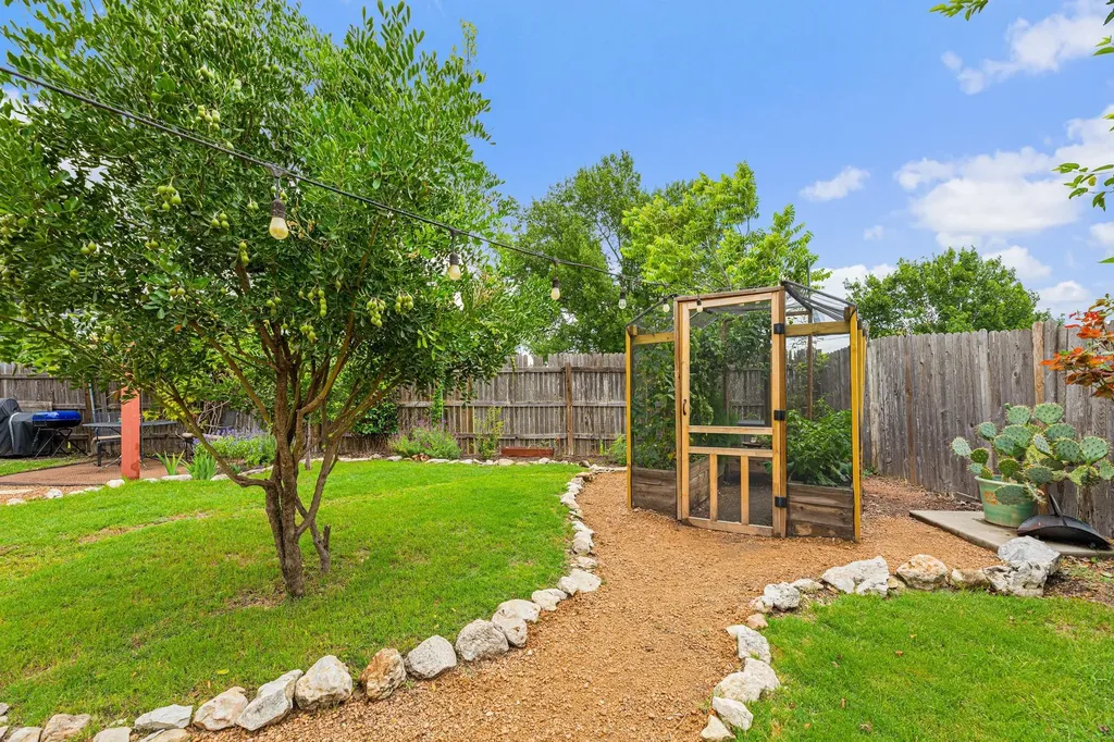 4516 Tiddle Lane Pflugerville TX 78660