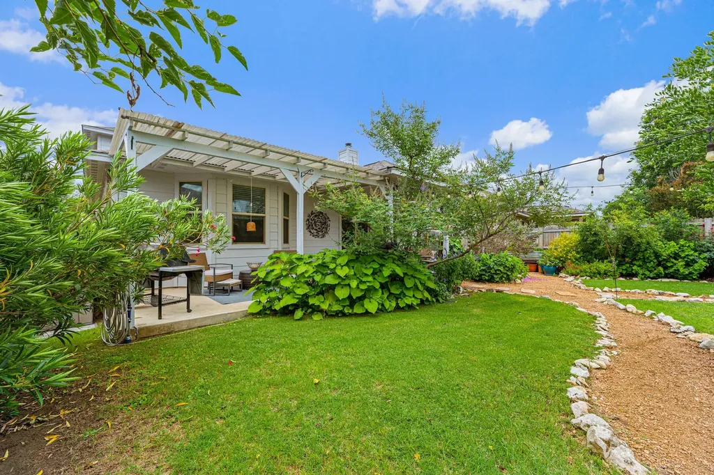 4516 Tiddle Lane Pflugerville TX 78660