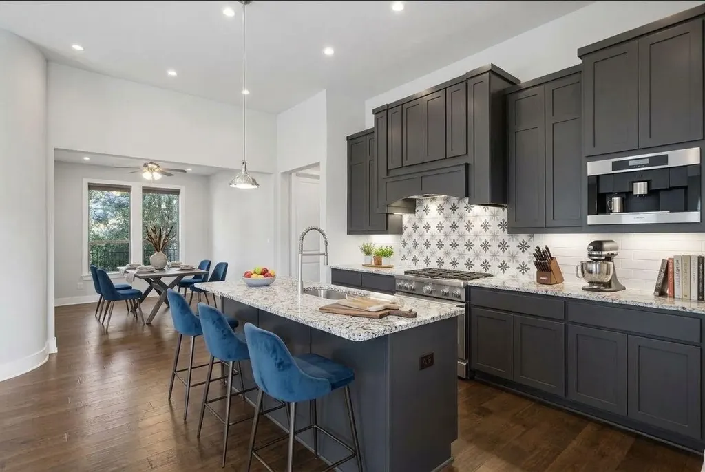 12113 Beautybrush Drive Austin TX 78738