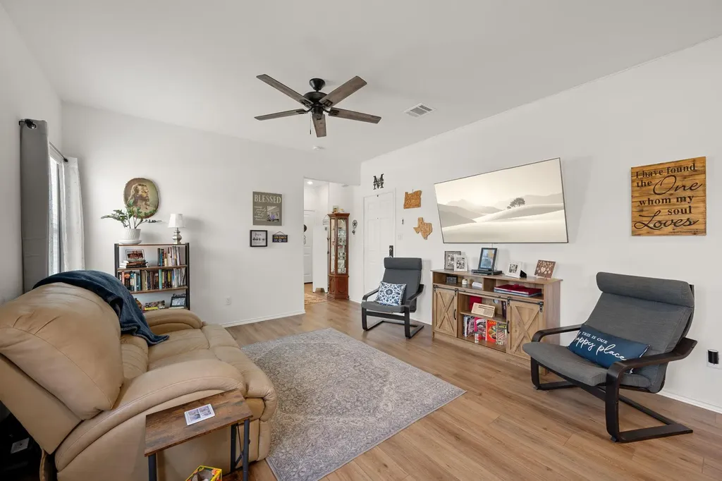 204 Lone Cedar Road Marble Falls TX 78654