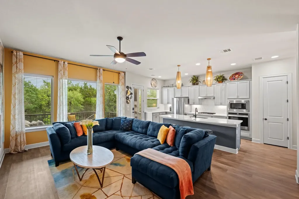 840 Hazy Hills Loop Dripping Springs TX 78620