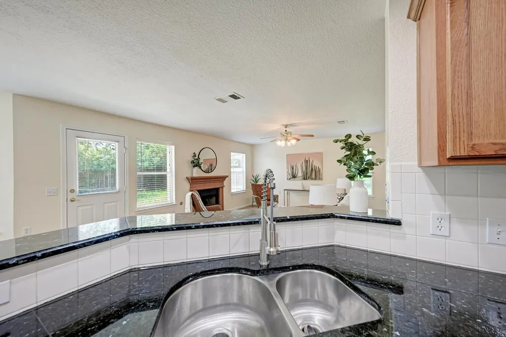 5509 Rayburn Lane Austin TX 78723