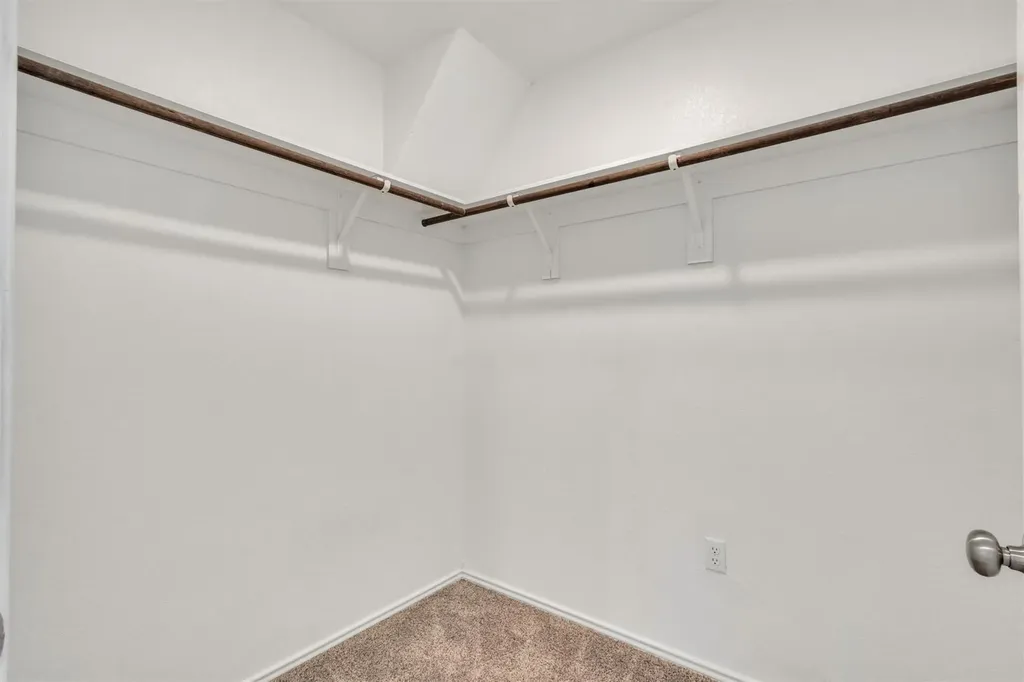 10721 Steinbeck Drive Austin TX 78747