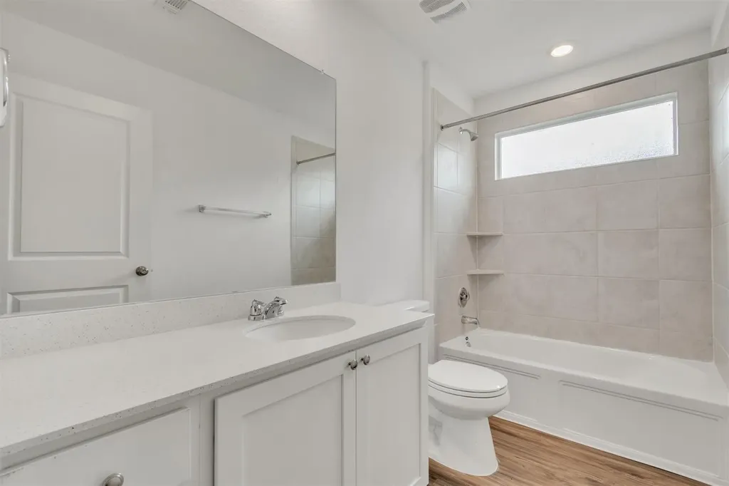 10721 Steinbeck Drive Austin TX 78747