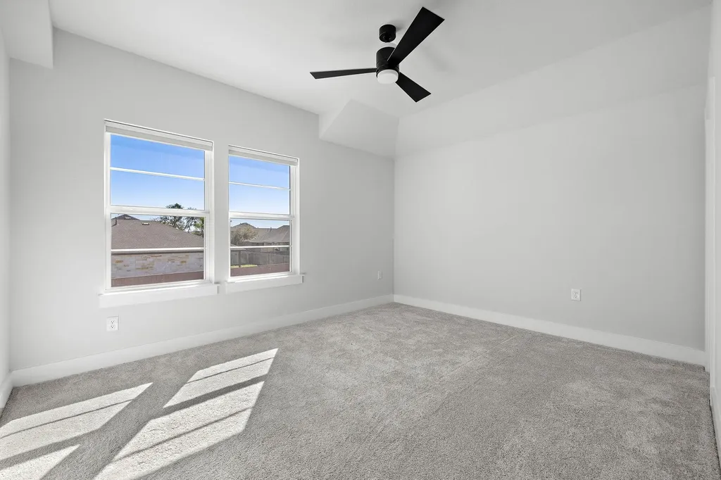 326 Smithsonian Lane Kyle TX 78640