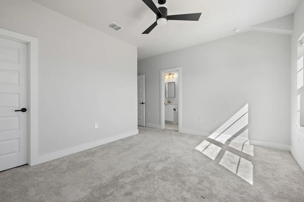 326 Smithsonian Lane Kyle TX 78640