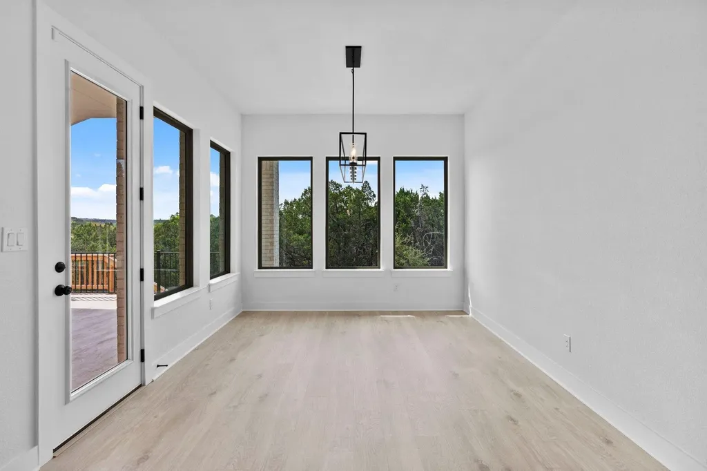 1904 Crimson Sunset Drive Georgetown TX 78628