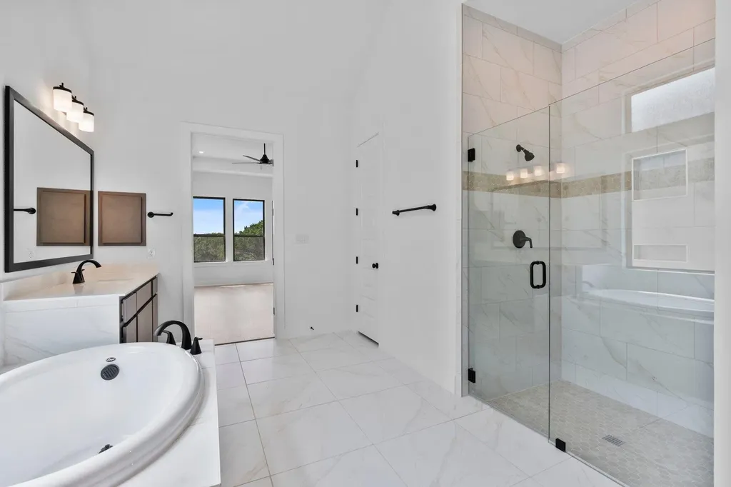 1904 Crimson Sunset Drive Georgetown TX 78628