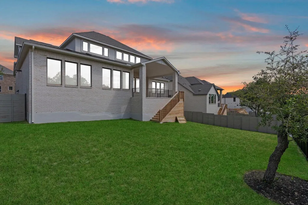 1904 Crimson Sunset Drive Georgetown TX 78628