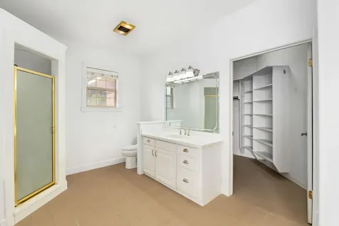 803 S Converse Street Flatonia TX 78941