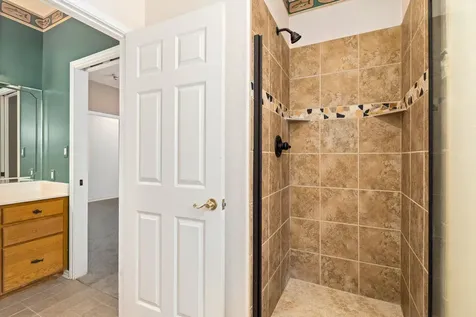 803 S Converse Street Flatonia TX 78941