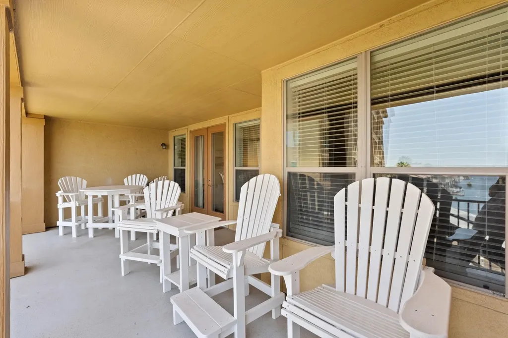 101 West Bank Horseshoe Bay TX 78657