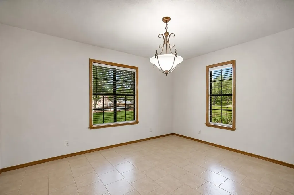 603 Sun Ray Horseshoe Bay TX 78657