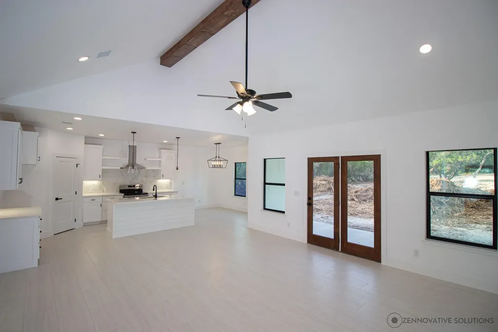 1860 Rocky Ridge Loop Canyon Lake TX 78133