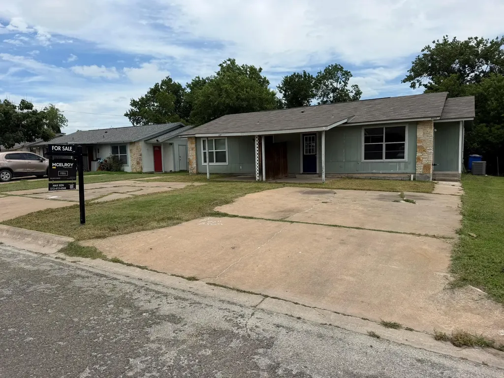 512 Lenora Drive Taylor TX 76574