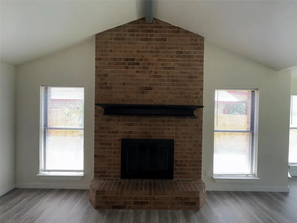 1009 Bowie Street Lockhart TX 78644