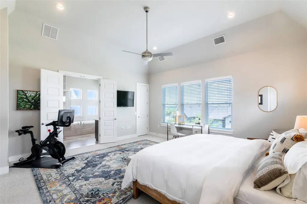 6025 Seville Drive Austin TX 78724