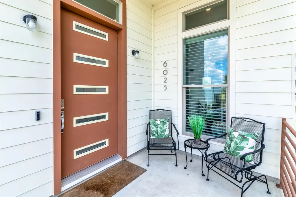6025 Seville Drive Austin TX 78724