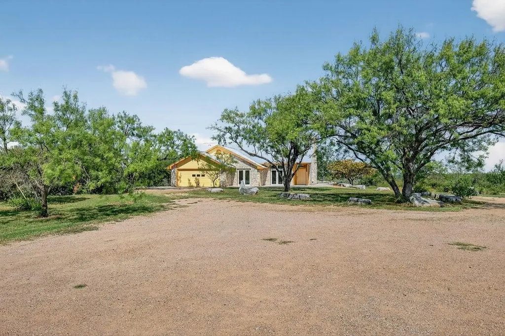 95 Gateway North N Marble Falls TX 78654