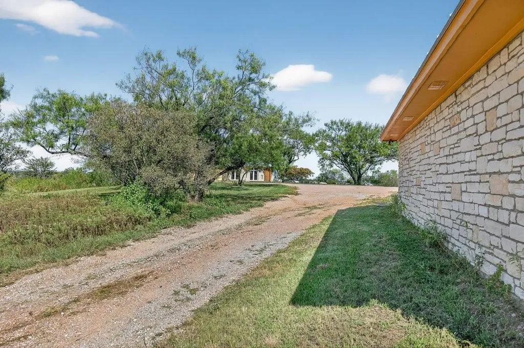 95 Gateway North N Marble Falls TX 78654