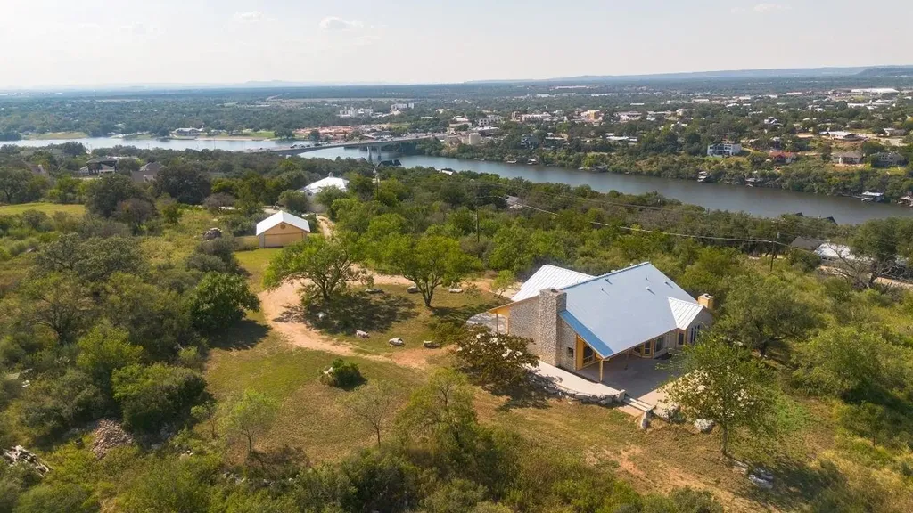95 Gateway North N Marble Falls TX 78654