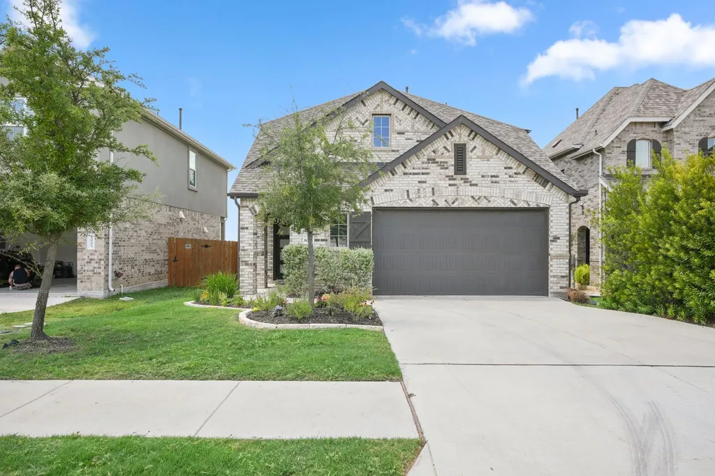 8009 Copper Prairie Bend Lago Vista TX 78645