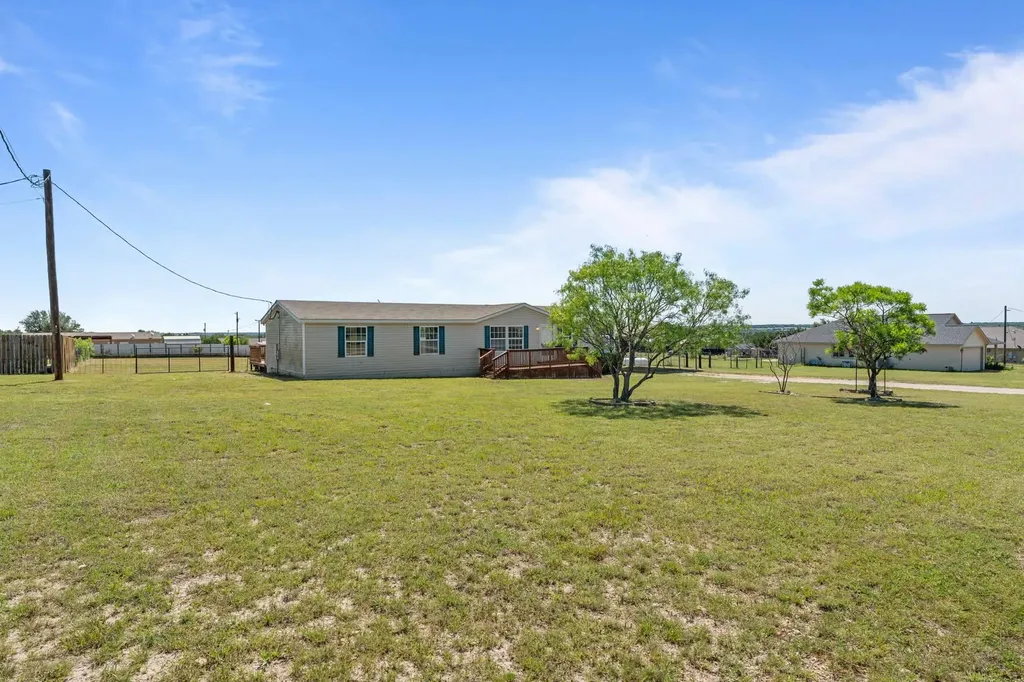 901 Thousand Oaks Trail Liberty Hill TX 78642