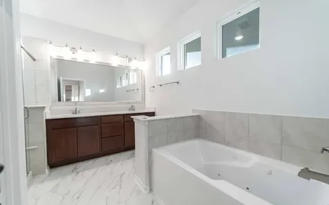 332 Hollister Drive Liberty Hill TX 78642