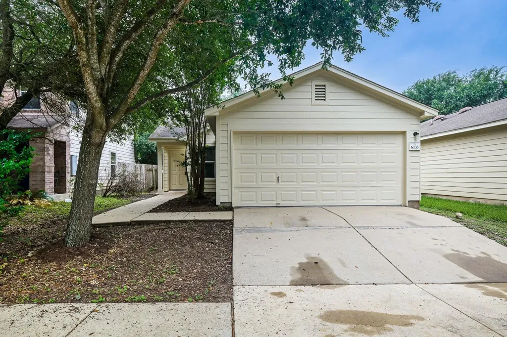 6733 Doyal Drive Austin TX 78747