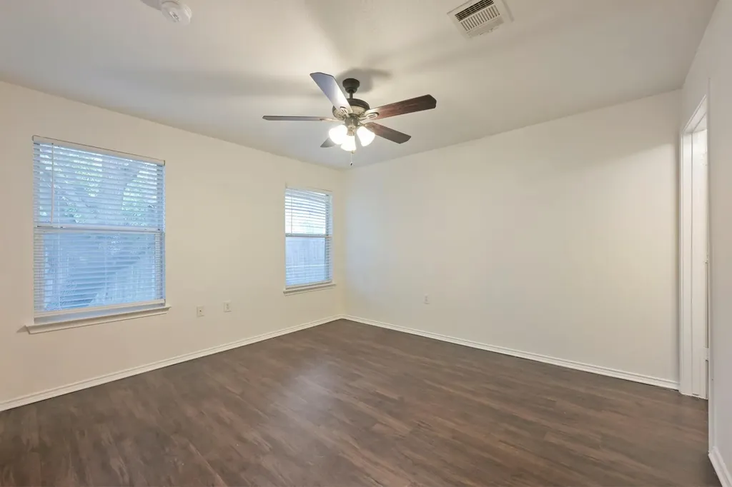 6733 Doyal Drive Austin TX 78747