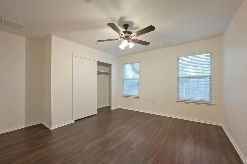6733 Doyal Drive Austin TX 78747