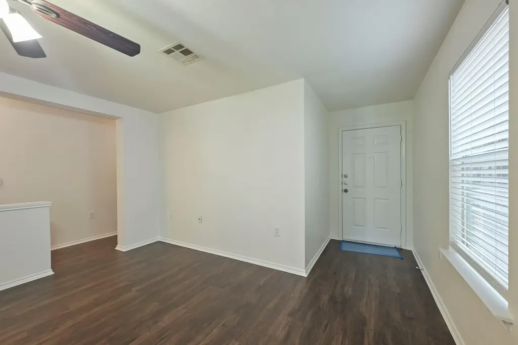6733 Doyal Drive Austin TX 78747