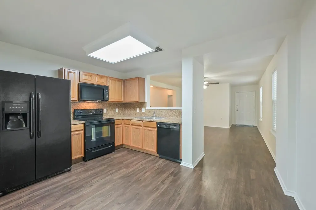 6733 Doyal Drive Austin TX 78747