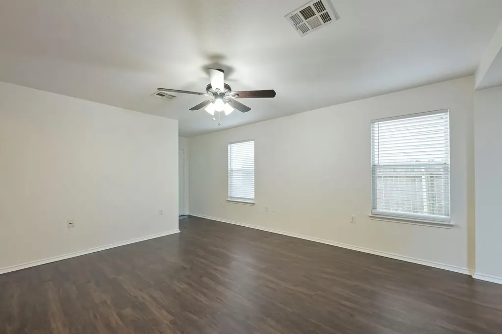 6733 Doyal Drive Austin TX 78747