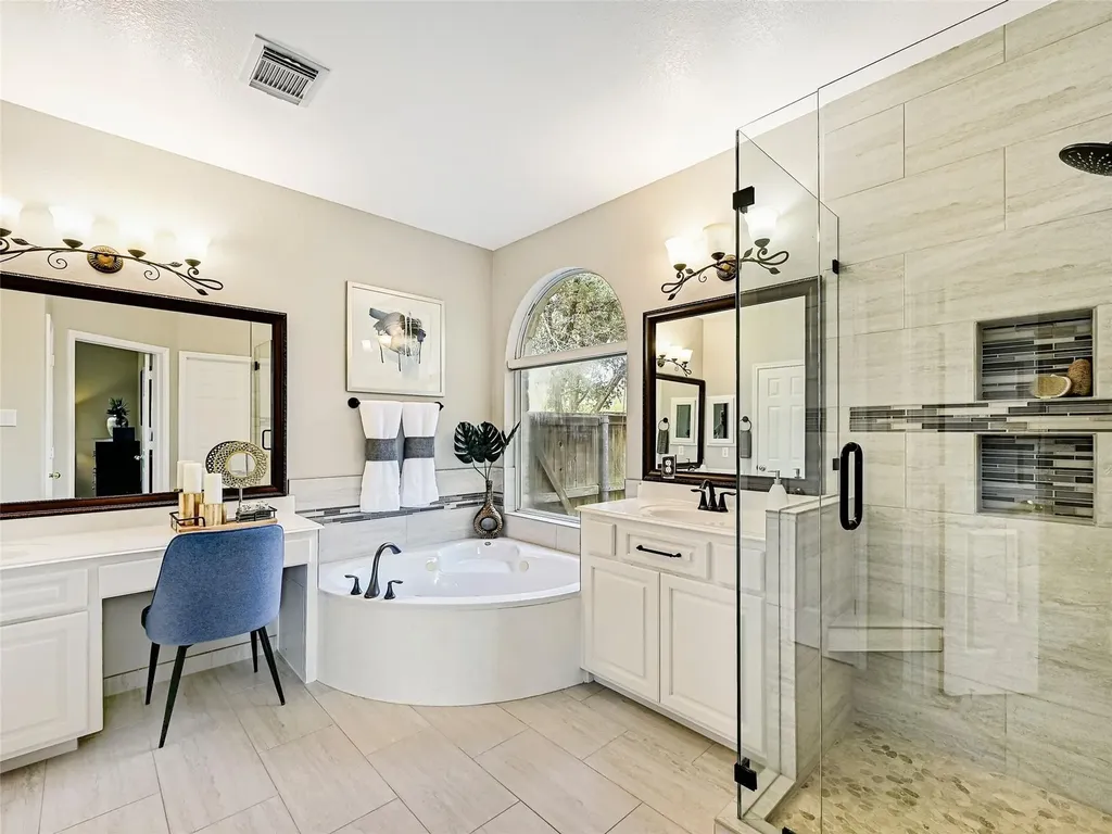 10106 Dianella Lane Austin TX 78759