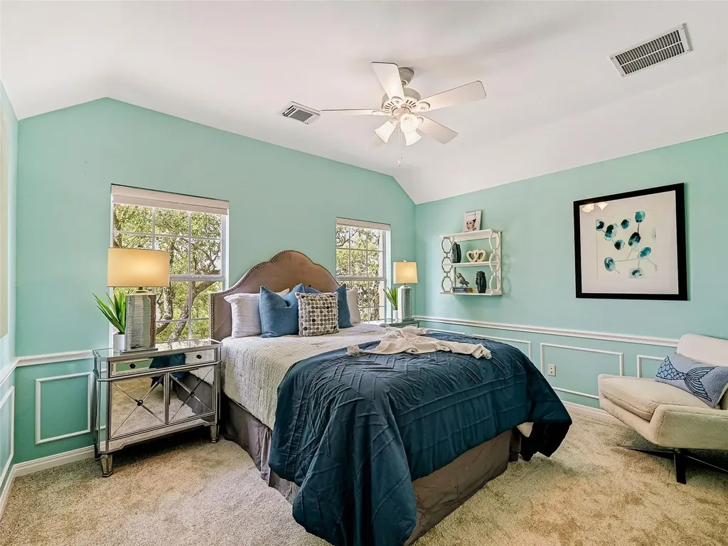 10106 Dianella Lane Austin TX 78759
