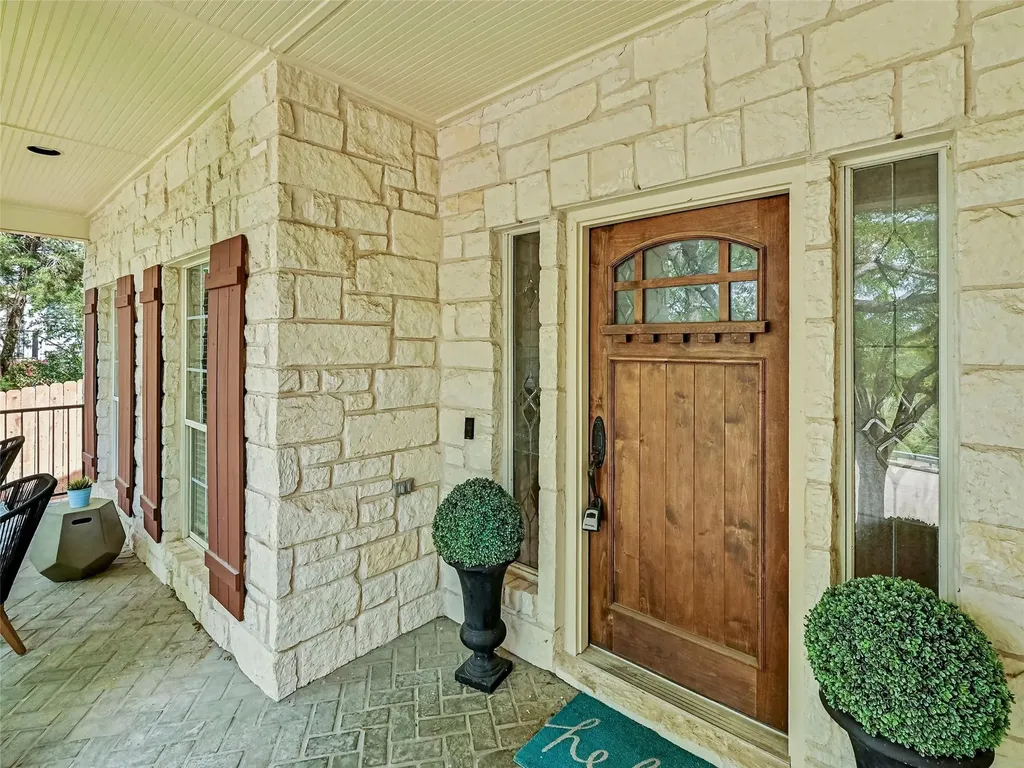 10106 Dianella Lane Austin TX 78759