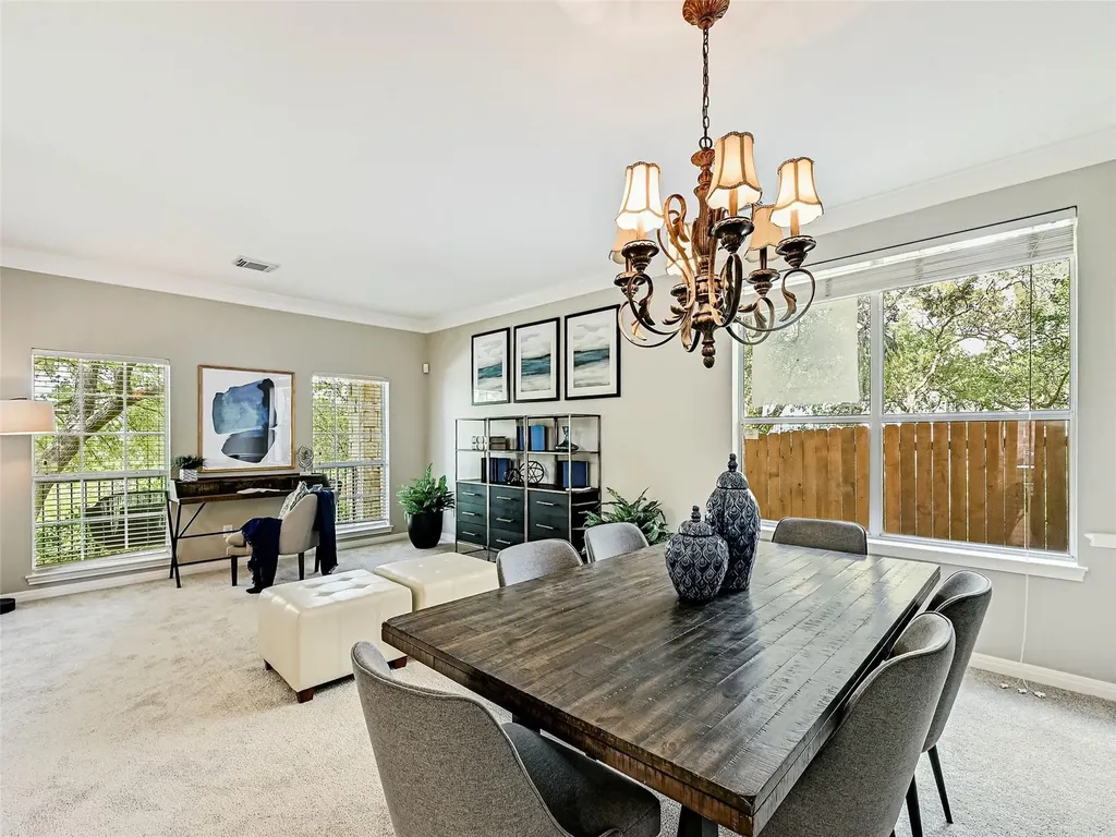 10106 Dianella Lane Austin TX 78759