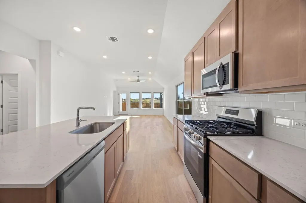 4709 Native Pearl Austin TX 78754