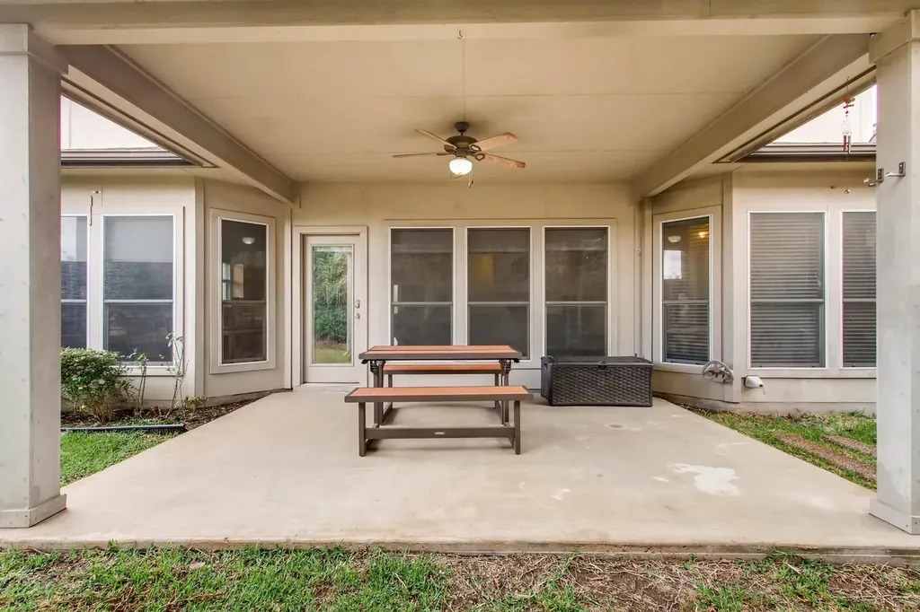 6914 Thorncliffe Drive Austin TX 78731