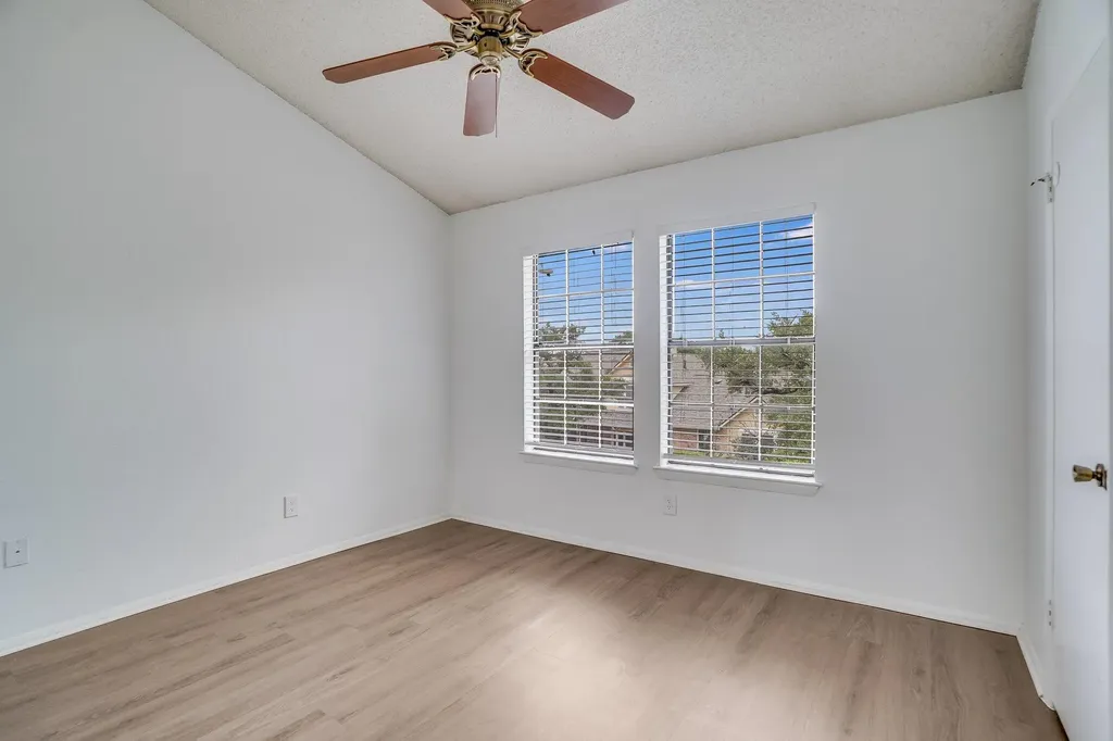 11901 Swearingen Drive Austin TX 78758