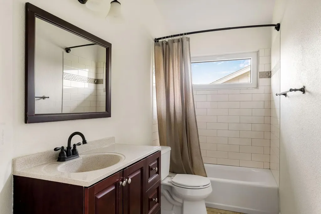 7608 Hawkeye Drive Austin TX 78749
