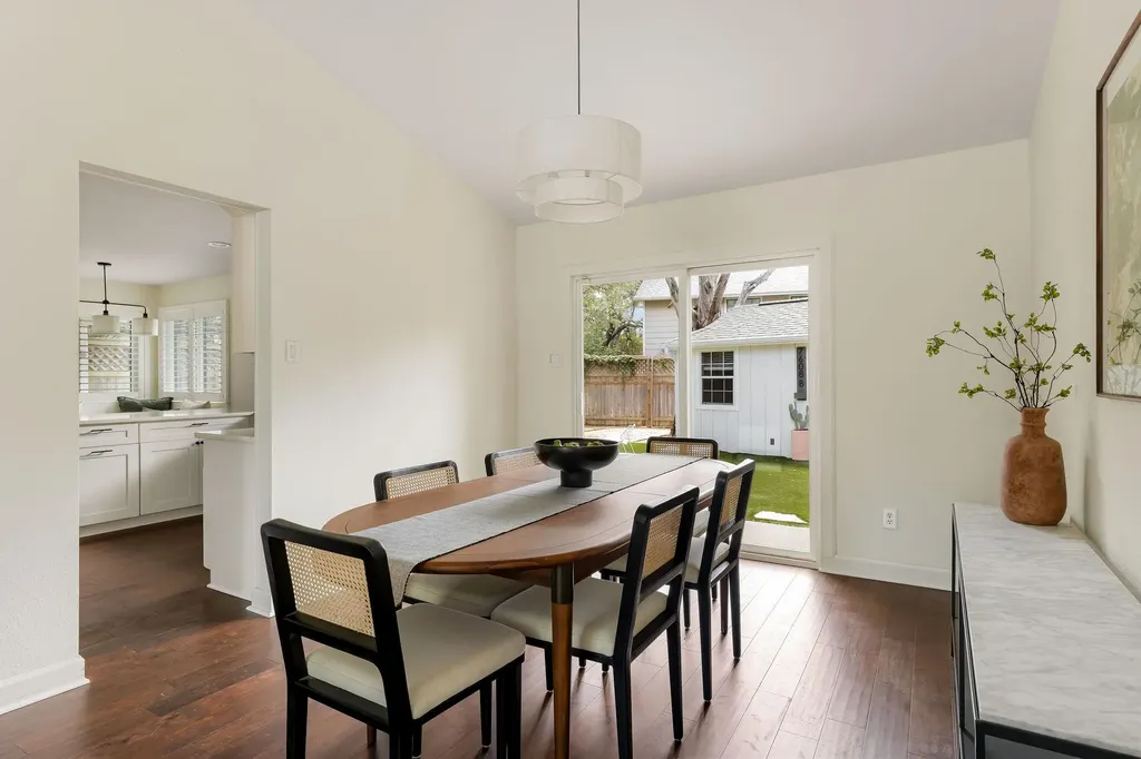 7608 Hawkeye Drive Austin TX 78749