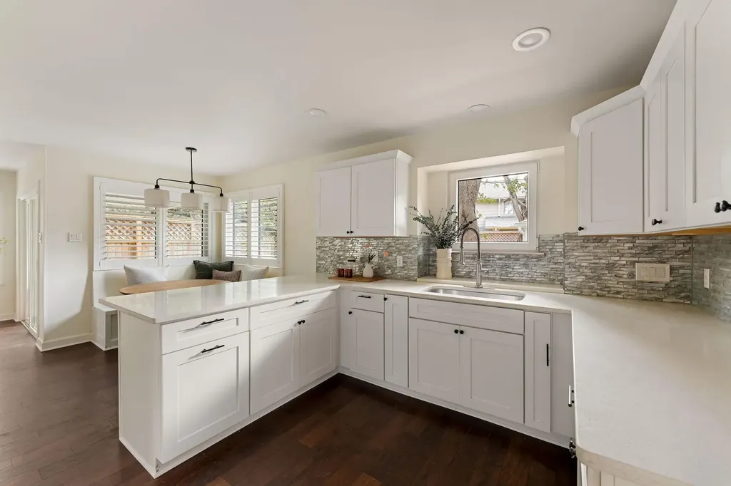 7608 Hawkeye Drive Austin TX 78749