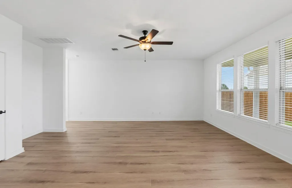 109 Singing Dove Way Liberty Hill TX 78642