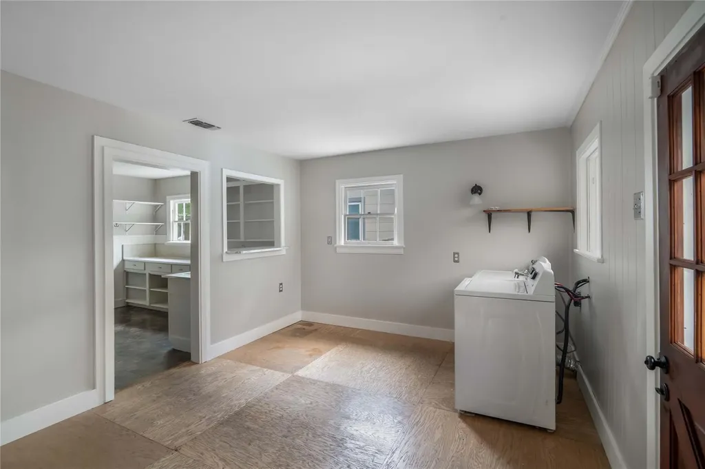5213 Leralynn Street Austin TX 78751