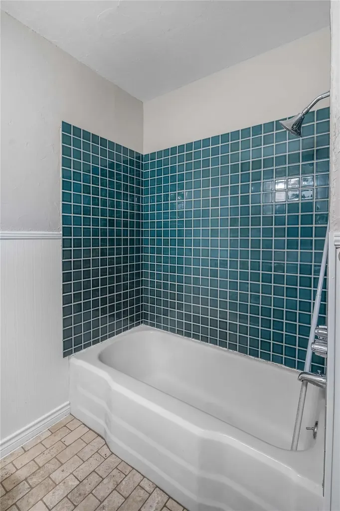 5213 Leralynn Street Austin TX 78751