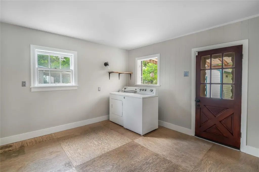 5213 Leralynn Street Austin TX 78751